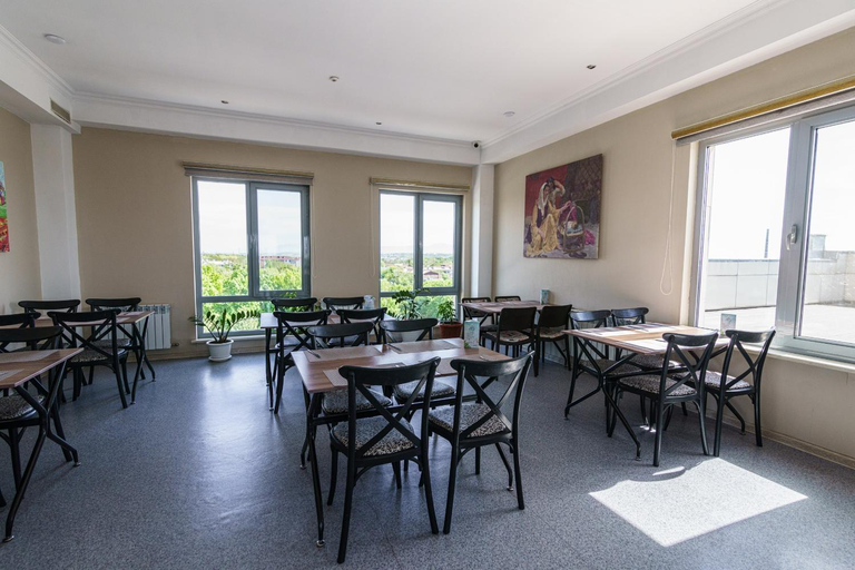 Food & Drinks, Park Hotel al Bustan, Shymkent