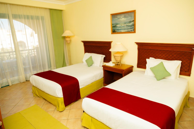 Bedroom 3, Sun & Sea Hotel - Hurghada, Al-Ghurdaqah