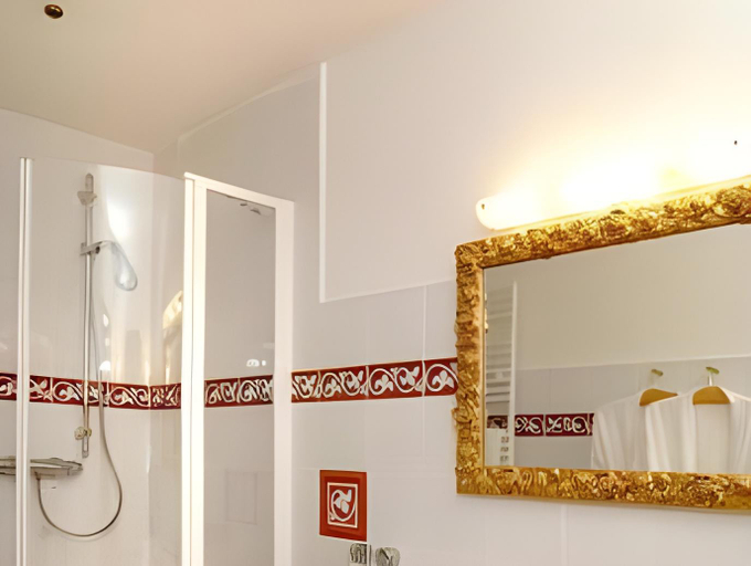 Bathroom 2, Wellness und Romantik Hotel Landhaus Helmboldt Helmboldt, Osterode am Harz