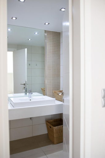 Bathroom 3, Villa Sani, Central Macedonia