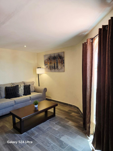 Others 4, Hotel Express Inn, Sabinas