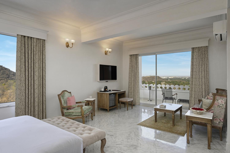 Bedroom 4, Khas Mahal by Fateh Collection, Udaipur