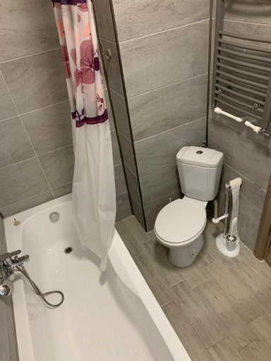 Bathroom 4, Apartamente Indigo Alezzi, Navodari