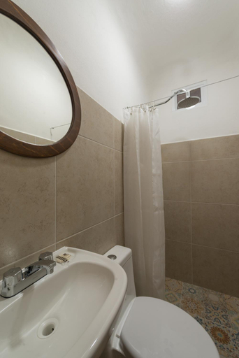 Bathroom 3, Hotel Caracol Puerto Morelos, Benito Juárez