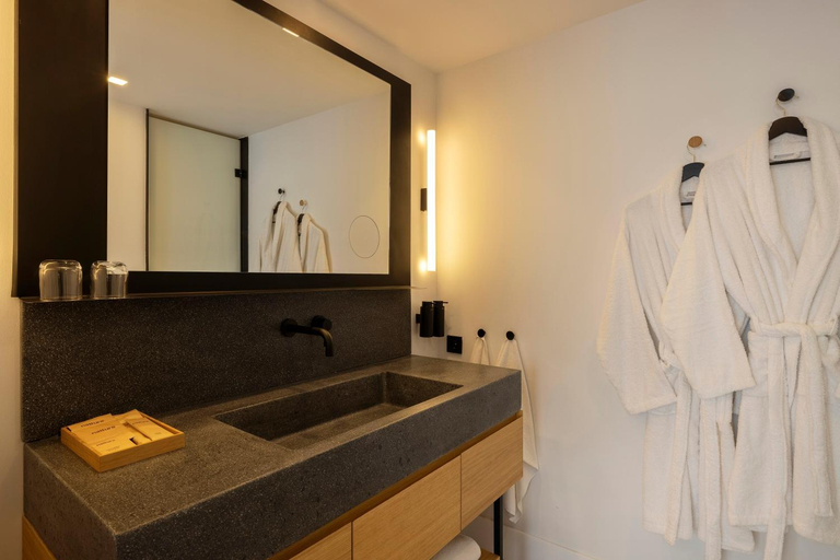 Bathroom 5, HM Palma Blanc Hotel, Baleares