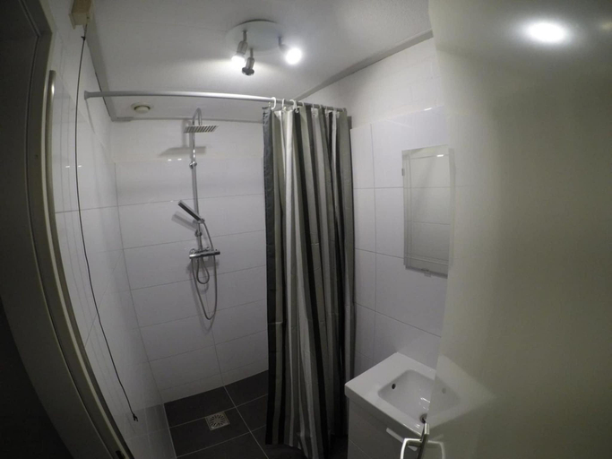Bathroom 3, Holiday Home in Breskens near the Beach, Sluis