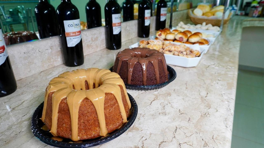 Food & Drinks 5, Hotel Yoguedes, Padre Paraíso