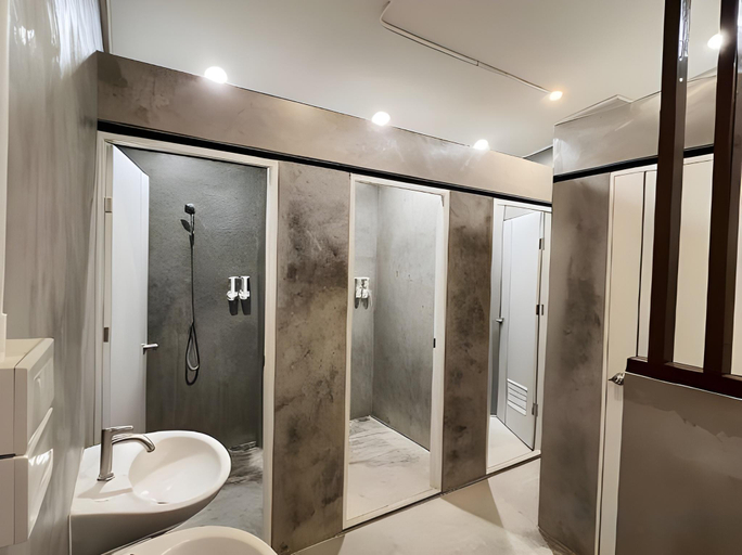 Bathroom 4, House Ju Hostel, Phra Nakhon