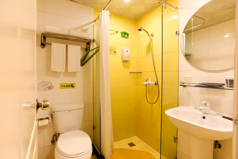 Bathroom 3, Home Inn Hangzhou West Lake Qingchun Road, Hangzhou