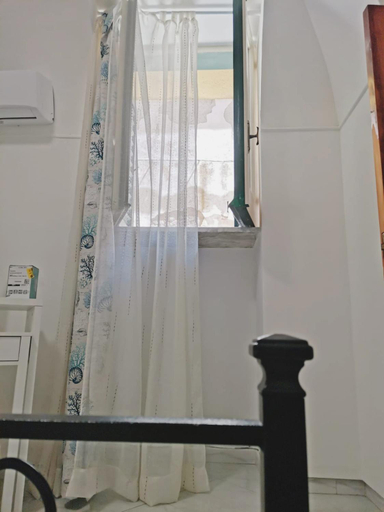 Bedroom, La Rondine B&B, Napoli