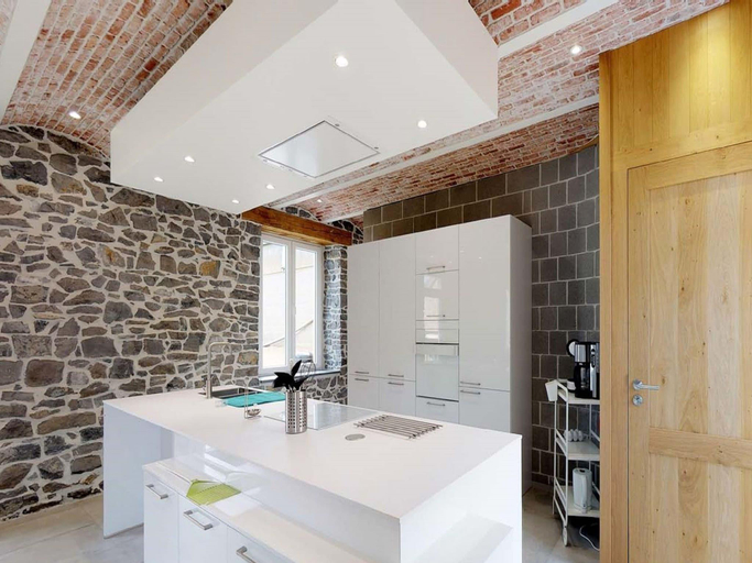 Bathroom 2, Charming Family Home in Achet, Namur