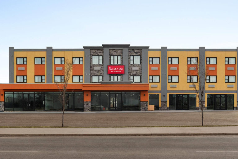 Exterior & Views 2, Ramada by Wyndham West Edmonton Hotel & Suites, Division No. 11