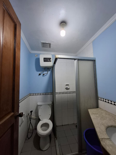 Bathroom, Hotel Carita Beach by Herdianti, Serang