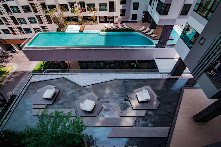 Others 4, Best Location of Pattaya, Sky Pool, Next To Beach, Pattaya