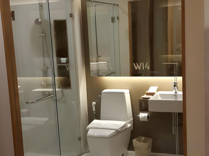Bathroom 4, W 14 Hotel, Pattaya
