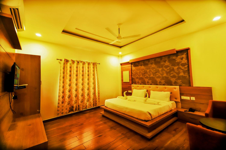Bedroom 2, hotel royal heritage, Bharatpur