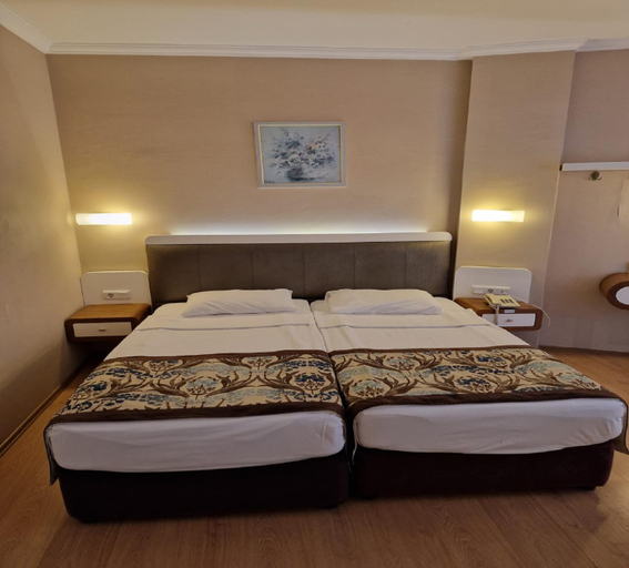Bedroom 4, Azak Hotel, Alanya