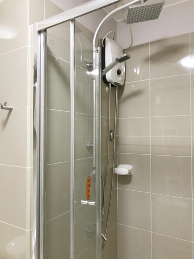 Bathroom 3, BalaiB Cozy Studio in SM Grass Residences SM North, Quezon City