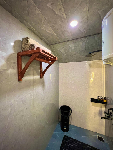 Bathroom 3, Glass Cabins by Urban Monk, Kullu