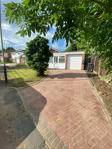 Exterior & Views, Lindrick Villa 3 BD Bunglow - free parking, Leicester