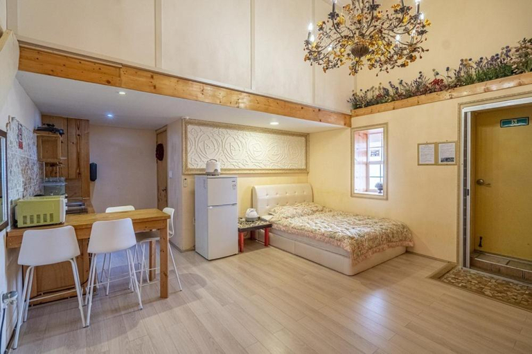 Bedroom 2, Daebudo Ara Pension
