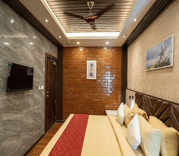 Bedroom 2, HOTEL BLUE REGENT, South Andaman