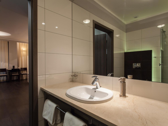 Bathroom 5, Hotel Grzegorzewski, Łódź East
