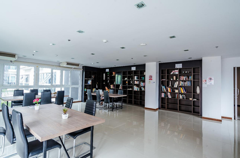 Food & Drinks, The Prio Condo, Muang Chiang Mai