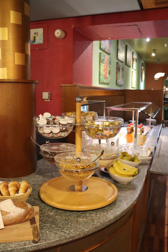 Food & Drinks 5, Hotel & Restaurant Reinacherhof, Arlesheim
