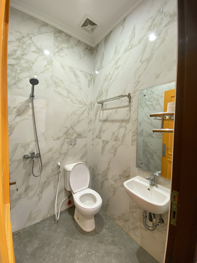 Ully Hotel Room Type - Standard Room