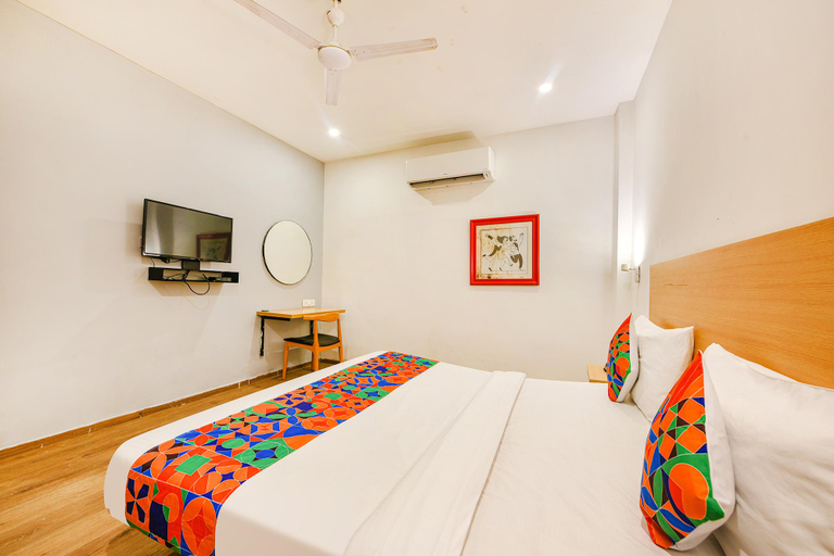 Bedroom 3, FabHotel Comfort Residency Artemis, Gurgaon