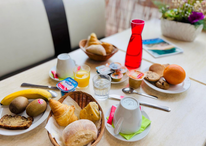 Food & Drinks 5, Hotel Orange Marine, Gironde