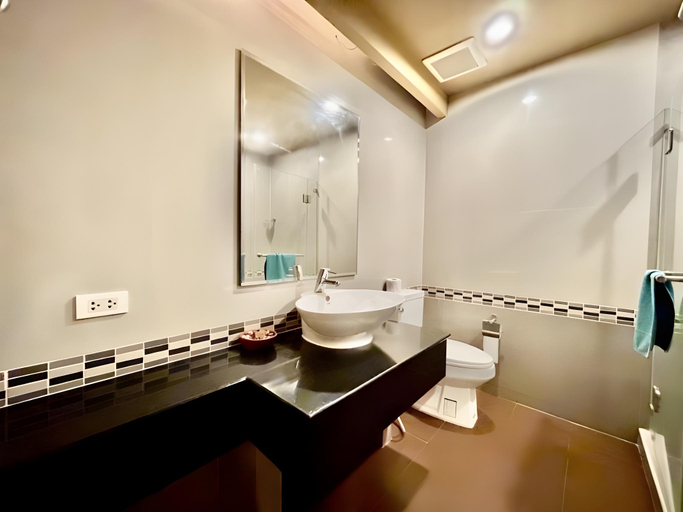 Bathroom 3, Le Ram Bangkok Hotel, Bang Kapi
