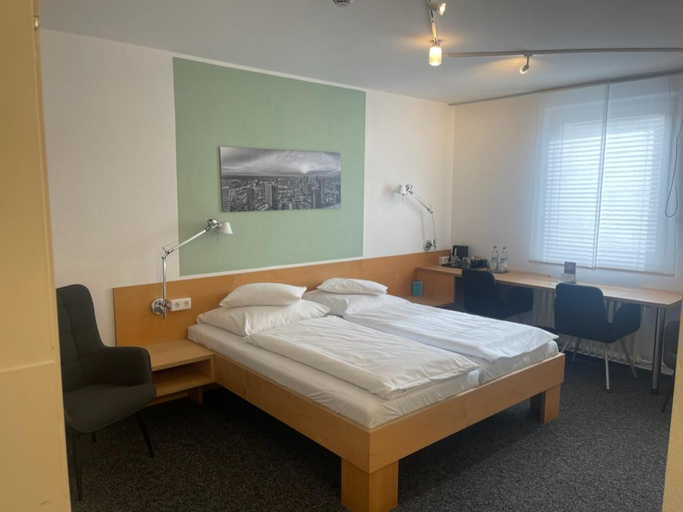 Bedroom 2, hoffmanns hofe, Frankfurt am Main