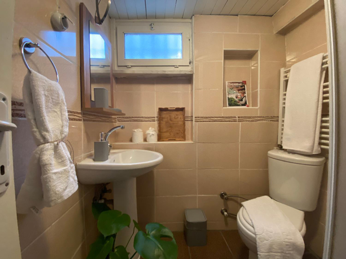 Bathroom 4, Balat Boutique Hotel, Fatih