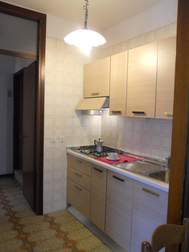 Others 4, Condominio Carina Sud, Venezia
