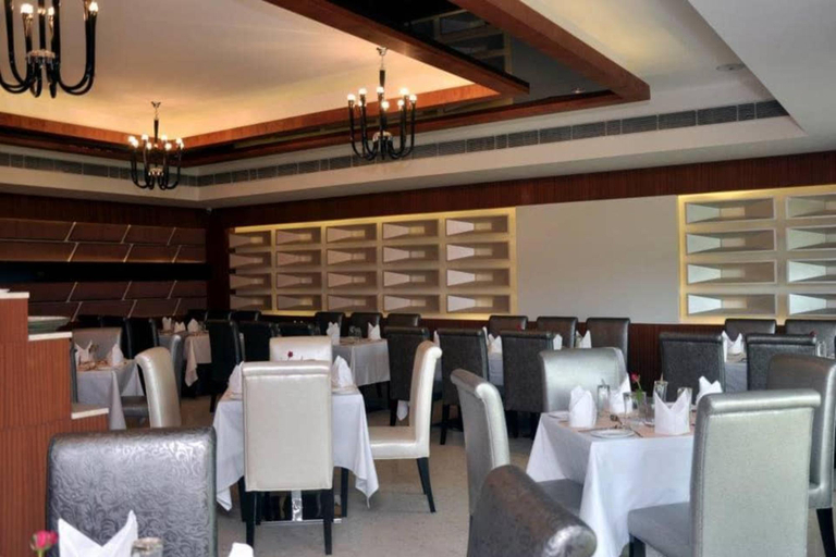 Food & Drinks 5, Hotel Lineage, Lucknow