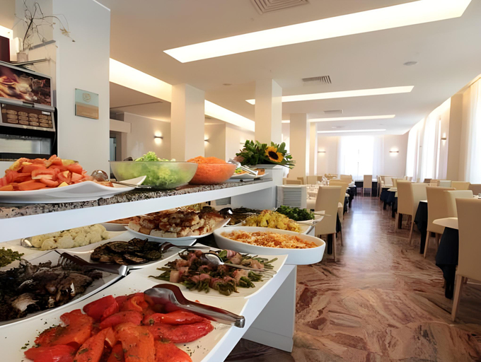 Food & Drinks 5, Family Hotel Antibes -50m dal mare -, Rimini