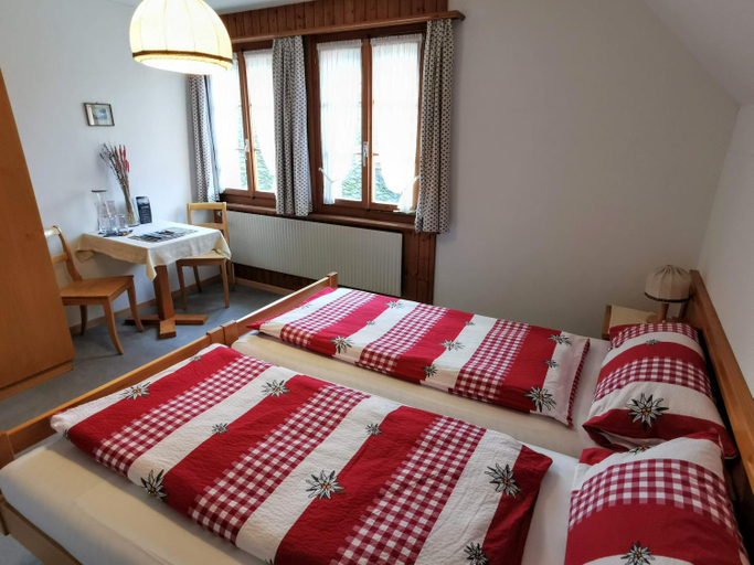 Bedroom, Gasthof Kreuz Marbach, Entlebuch