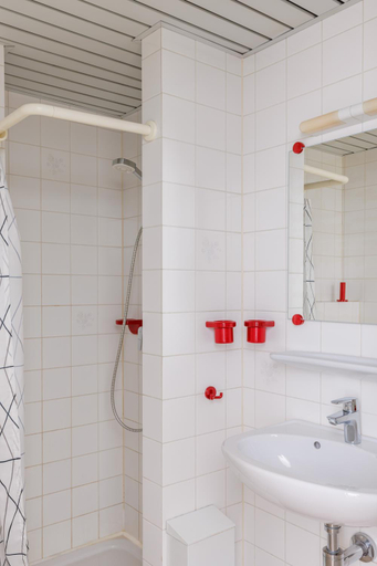 Bathroom 3, Hotel Cavalli, West-Vlaanderen