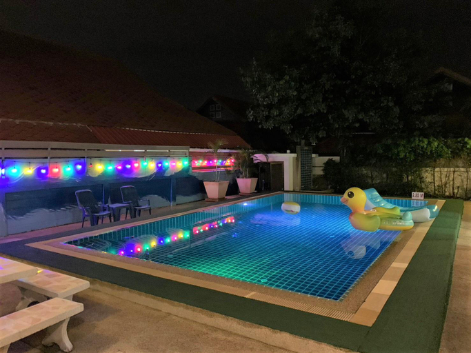 Others 4, Rareing-Large villa-5BR,Karaoke,Pool Table,BBQ , Pattaya