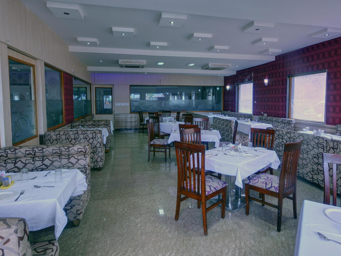 Food & Drinks 3, Hotel Mayura International, Hassan