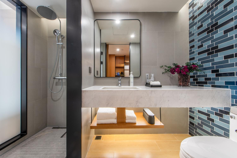 Bathroom 5, Fairfield by Marriott Guangzhou Tianhe Park, Guangzhou