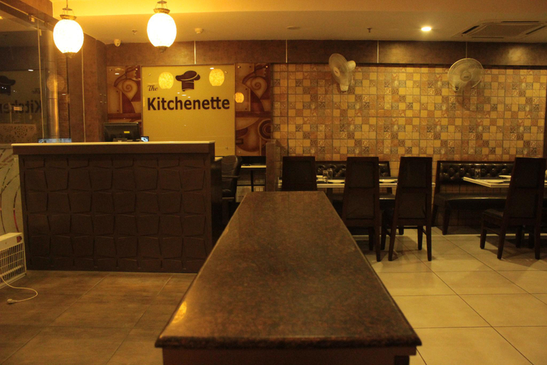 Food & Drinks 3, Hotel Solitaire, Lucknow