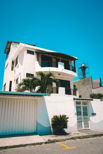Exterior & Views 2, Hotel Madrigal Manta Beach, Manta