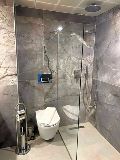 Bathroom 5, Hotel Ambrosia, Bodrum