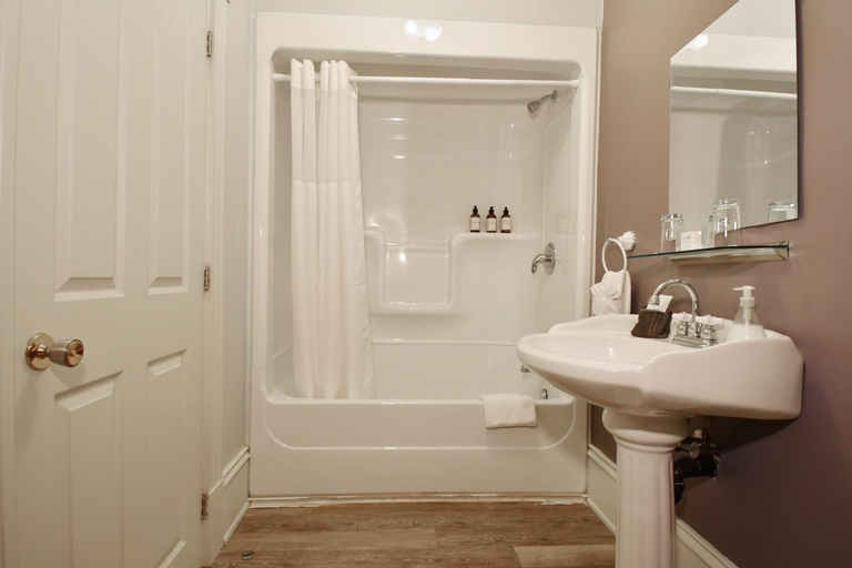 Bathroom 3, Hotel Gabriel by Bower Boutique Hotels, Westmorland