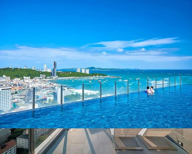 Others 5, Best Location of Pattaya, Sky Pool, Next To Beach, Pattaya