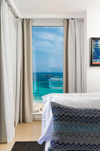 Bedroom 4, Hotel Tahiti, Baleares