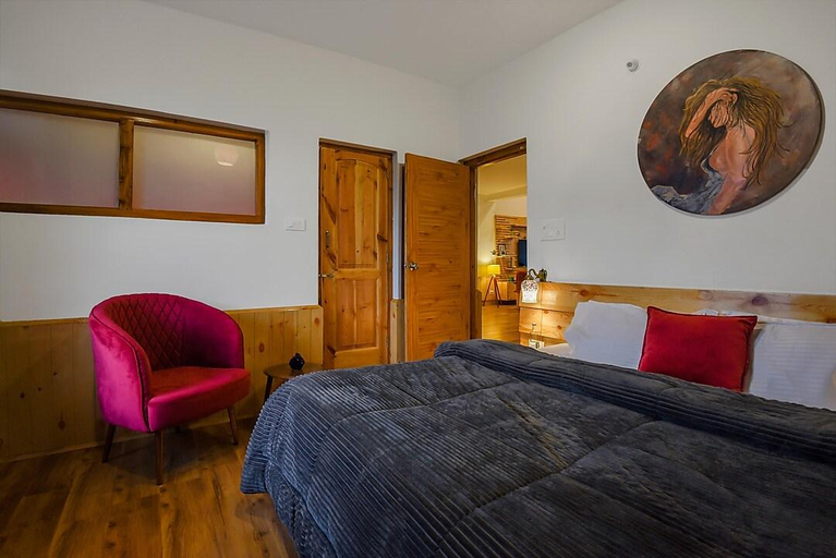 Bedroom 3, Fursat Boutique Stays, Kullu